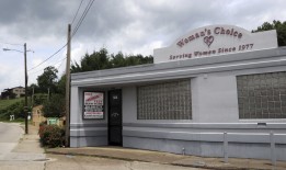 西弗吉尼亚州将反堕胎怀孕中心联盟置于100万美元拨款项目的主导地位