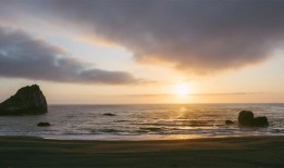 在加州首次宣布美国土著海洋管理区