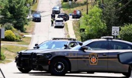 失去的19分钟：执法部门未能找到特朗普枪手，动机尚不清楚