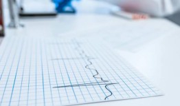 菲律宾南部发生7.6级地震，造成一人死亡