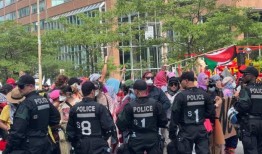 蒙特利尔同志游行被亲巴勒斯坦抗议者打断