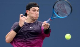 美国网球公开赛：杰克·德雷珀在第三轮与卡洛斯·阿尔卡拉斯对决，但凯蒂·博尔特被淘汰