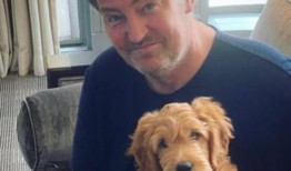 新的细节揭示了马修·派瑞的阴暗面：“他只知道如何制造痛苦和扮演受害者”