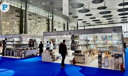 阿曼中心在DIBF以名义价格提供儿童书籍