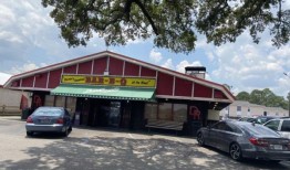 阿拉巴马州最好的早餐：我们把这些东西丢在外面，脸上都是鸡蛋