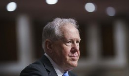 空军部长：政治、堕胎不是太空司令部决定的因素