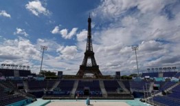 特朗普的忠实信徒看到了上帝在暗杀事件中的作用