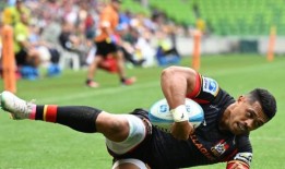 7-try超级橄榄球酋长队击败莫阿娜·帕西菲卡