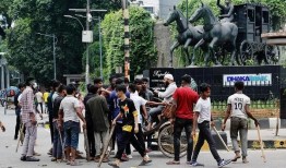 抗议者要求总理哈西娜辞职，孟加拉国举国沸腾