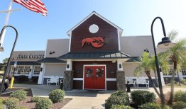 红龙虾突然关闭了数十家分店，其中包括阿拉巴马州的餐厅