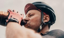 闻起来像星星空洞：《吉尔莫女孩》有多少故事发生在秋天？