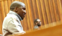 连环强奸犯说等他女儿读完12年级他就自杀