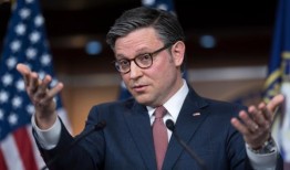 迈克·约翰逊与特朗普在海湖庄园会面，马乔里·泰勒·格林试图将他赶下台