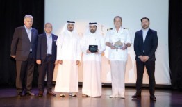 天神号从卡塔尔启航，进行进入阿拉伯湾的处女航