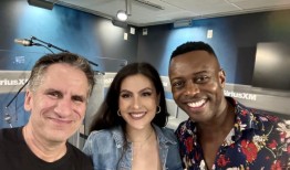 为什么杰拉尼·雷米在休息日飞到全国各地演出