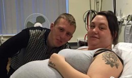 一位神奇的妈妈有三个超大号的孩子，出生时体重加起来有31磅