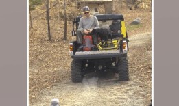 星期五第一反应者：山麓搜救队