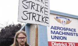 96%的波音工人投票支持罢工，波音工人开始罢工