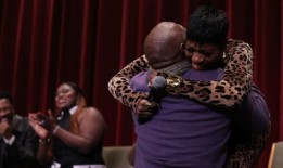 奥尔顿·菲茨杰拉德·怀特没能出演他的大学节目现在他是百老汇的兽医