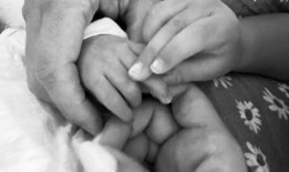 《歌舞青春》明星阿什利·蒂斯代尔诞下第二个孩子