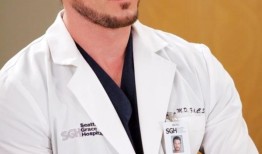 传说中的中城酒吧Langan 's在2018年关闭后找到了新家