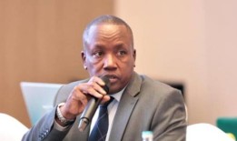 政府将于10月1日从全民健康保险过渡到社会福利保险