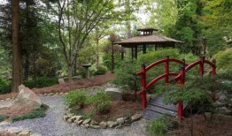 看看伯明翰一位电台传奇人物的日本花园住宅吧