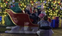 阿拉巴马州5个看起来像贺曼电影的圣诞小镇