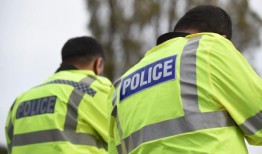 男子被刺后因涉嫌谋杀被捕