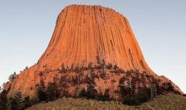 诡谲的魔鬼塔迎来了第七个受害者