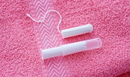 研究发现，三分之一的青少年在经期没有卫生棉条或卫生巾