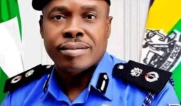 警方寻求帮助寻找在阿南布拉遗弃婴儿的母亲