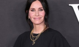 柯特妮·考克斯透露了她在《惊声尖叫7》中的最新进展