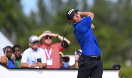 维克多·霍夫兰否认了他将前往丽芙高尔夫球场的谣言，但在此过程中，他破坏了美巡赛