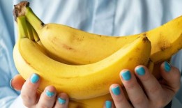 妈妈的“超级基本技巧”可以防止香蕉变成“棕色的烂摊子”
