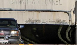 美国交通部表示，班克海德隧道将于周五晚上8点重新开放