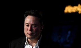 埃隆·马斯克将推动特斯拉股东就在德克萨斯州重新注册进行投票