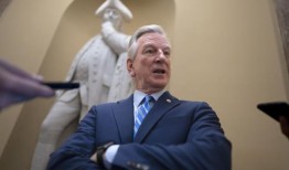 国防部长们写道，特伦维尔对军方候选人“发起了毫无根据的政治攻击”