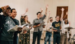 星空铸板船的梦想作为城市中心安可!泰坦尼克号将于6月11日启航