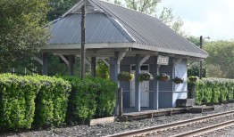 阿拉巴马州的“铁路欢迎中心”会接受美铁服务吗？彭萨科拉领导的基金点燃了希望