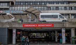 调查报告称，英国未能应对新冠疫情