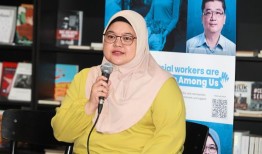 认可社会工作者