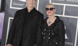 音乐家布莱恩·威尔逊的妻子、经纪人和“救世主”梅琳达·威尔逊去世，享年77岁