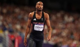 马修·哈德森-史密斯很自豪能和英国400米赛跑的“山羊”们在一起