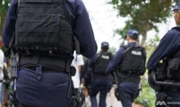 柔佛警察局遇袭后，新加坡各检查站加强了安保措施