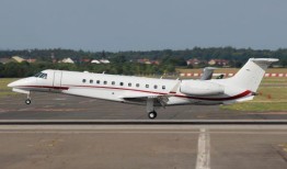 印度商业大亨引人注目的婚礼展示的碳足迹