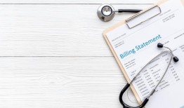 美国治疗COVID-19的住院费用