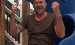 药房买的药膏对皮肤有奇效它的价格是几兹罗提，而且有发光效果