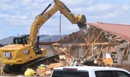 “苦乐参半”的拆迁在回归自然殡仪馆开始