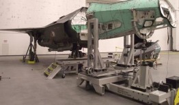 空军希望用两架受损的f -35制造一架“弗兰肯飞机”